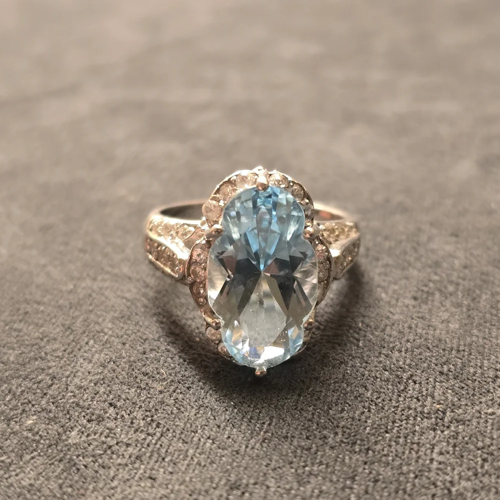 .925 Sterling Silver Ring Lab Grown Aqua And Cubic Zirconia Stones. Size 6 - Picture 7 of 9